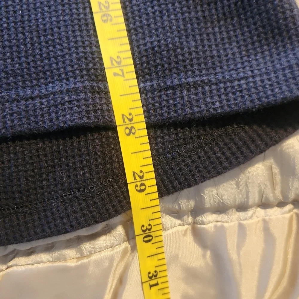 Top - Picture 5 of 8